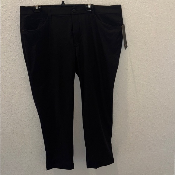 Black Pants LULULEMON